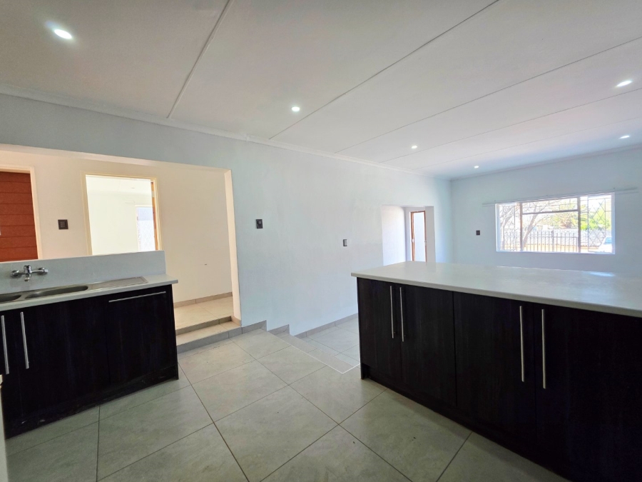 3 Bedroom Property for Sale in Generaal De Wet Free State